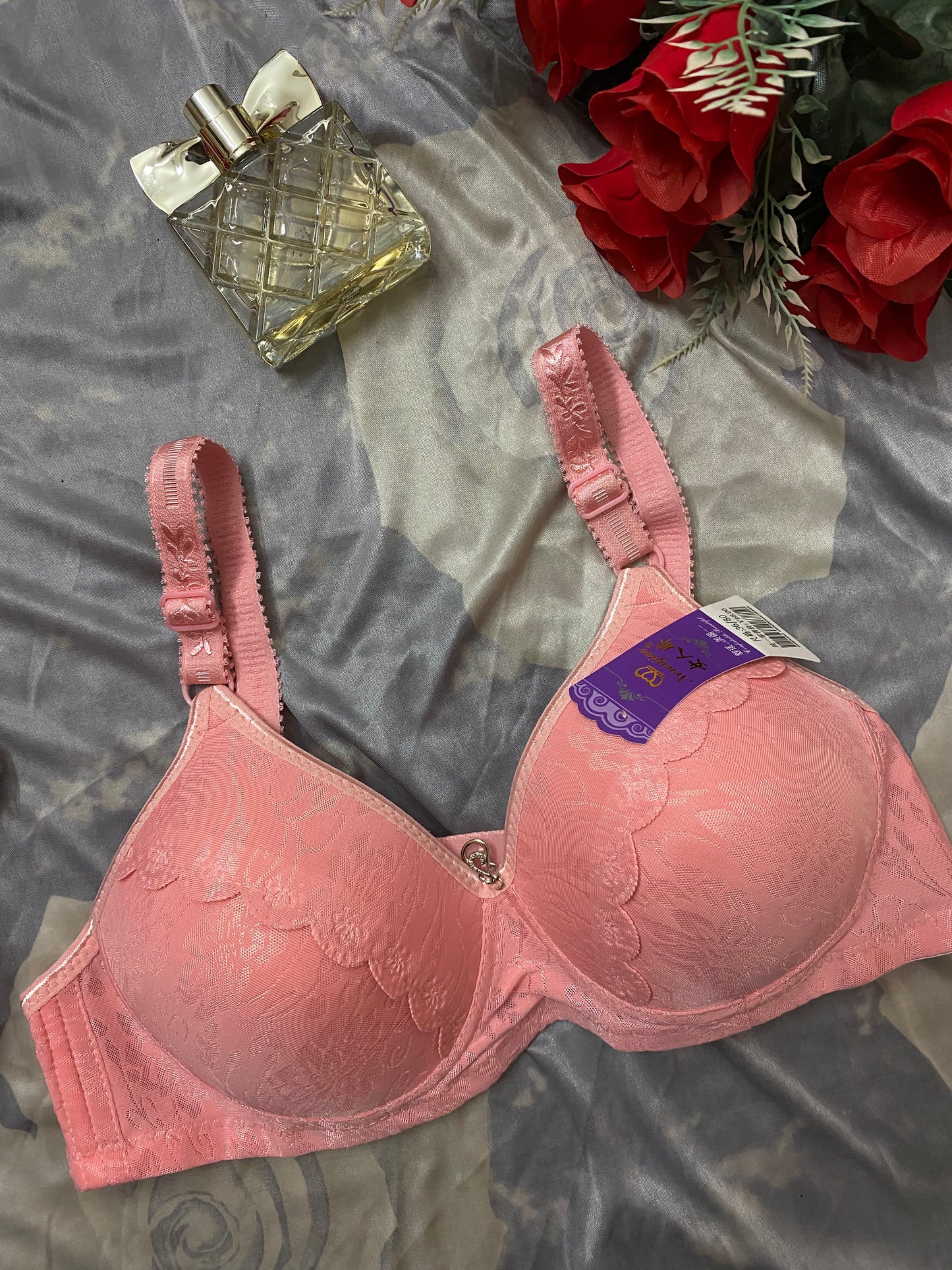 Elegant Floral Lace Bra - Thin Padded & Wire-Free